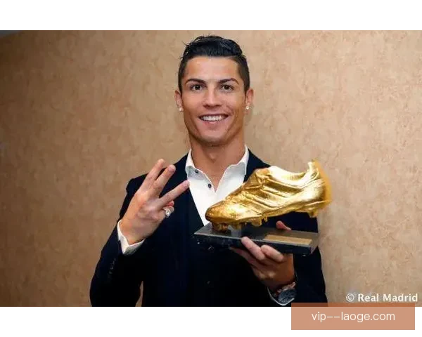 C罗刷新沙特联赛单赛季进球纪录荣膺金靴奖